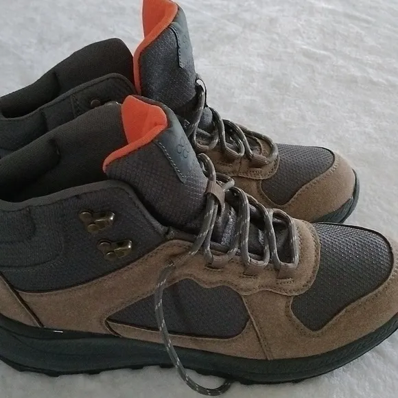 Ocean Coast Men's boots size US 10.5 M
