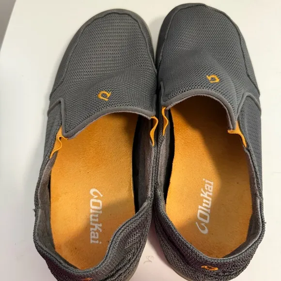 OluKai Nohea Slip On Mesh Slip On Comfort Shoe Loafer Driving Shoe Grey Charcoal