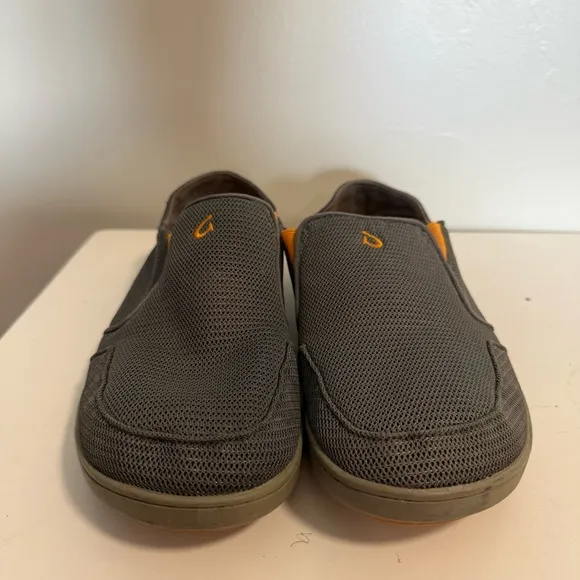 OluKai Nohea Slip On Mesh Slip On Comfort Shoe Loafer Driving Shoe Grey Charcoal