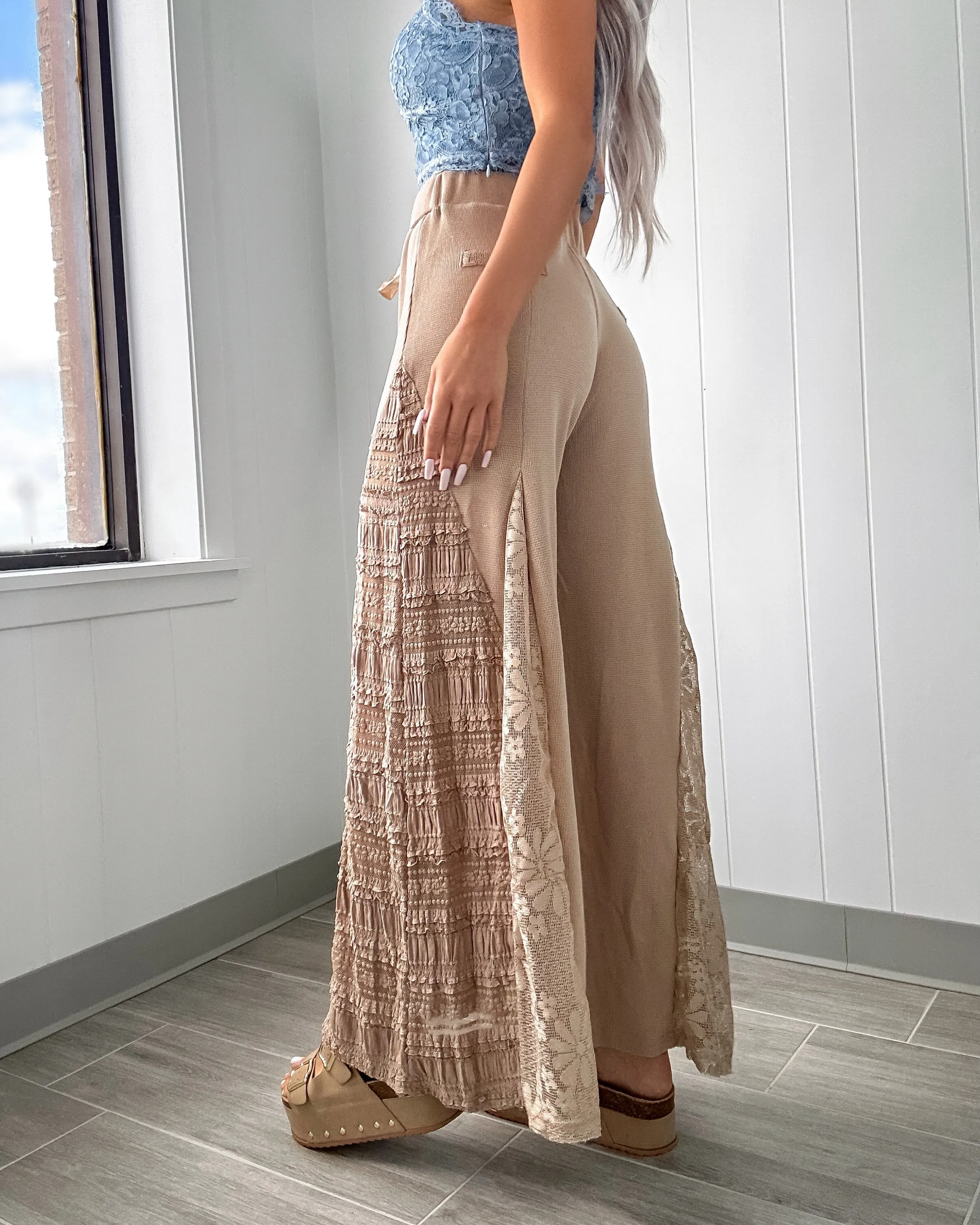 Paris Love Lace Pants - Latte