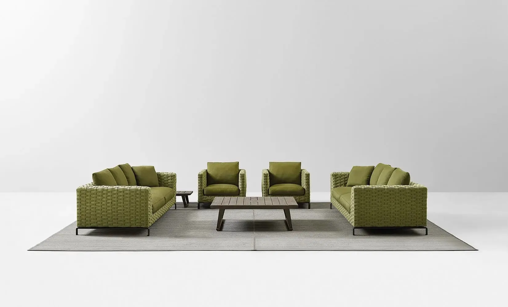 Ray Outdoor Fabric Armchair