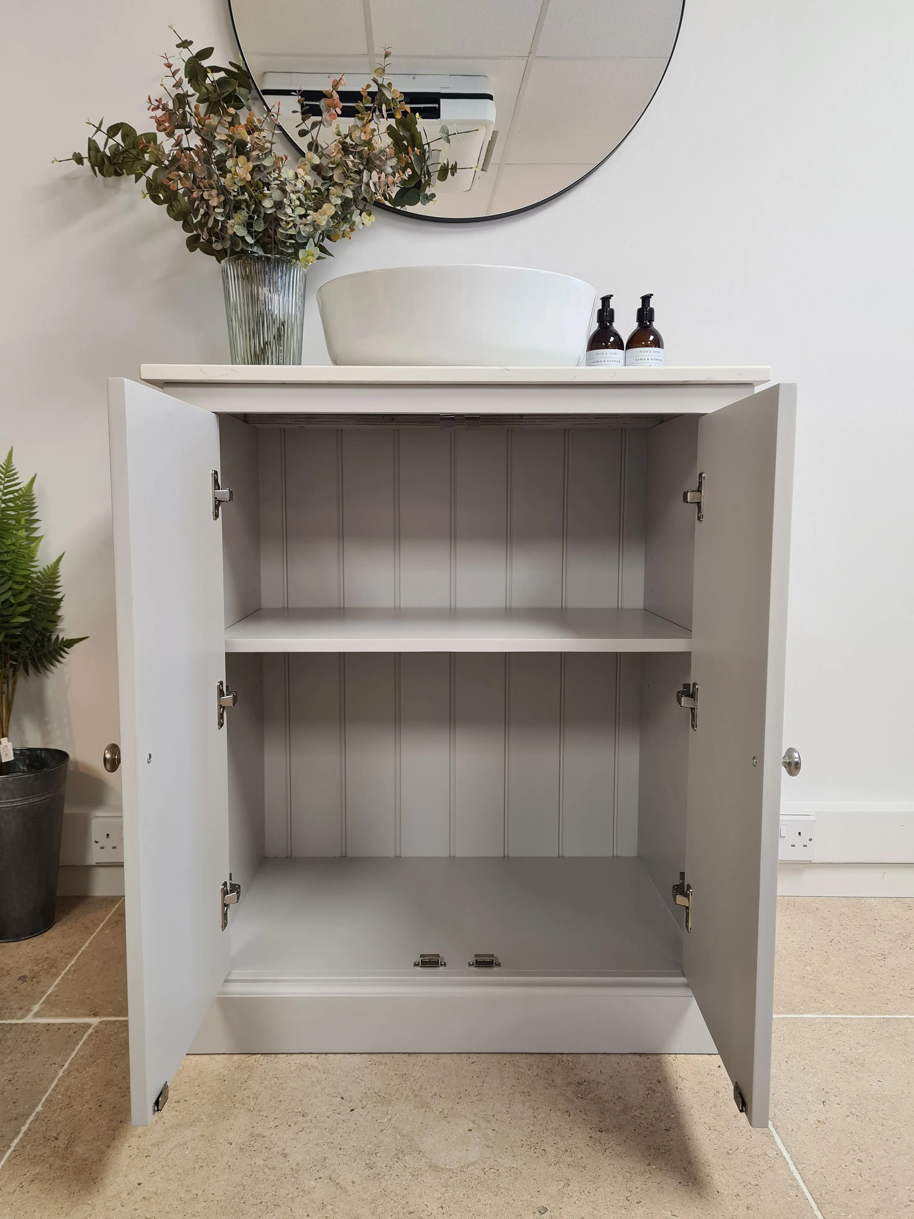 Simple Shaker Vanity Unit