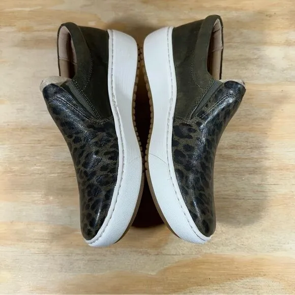 Sofft Watney Olive Platform Slip On Sneakers Women’s Size 6