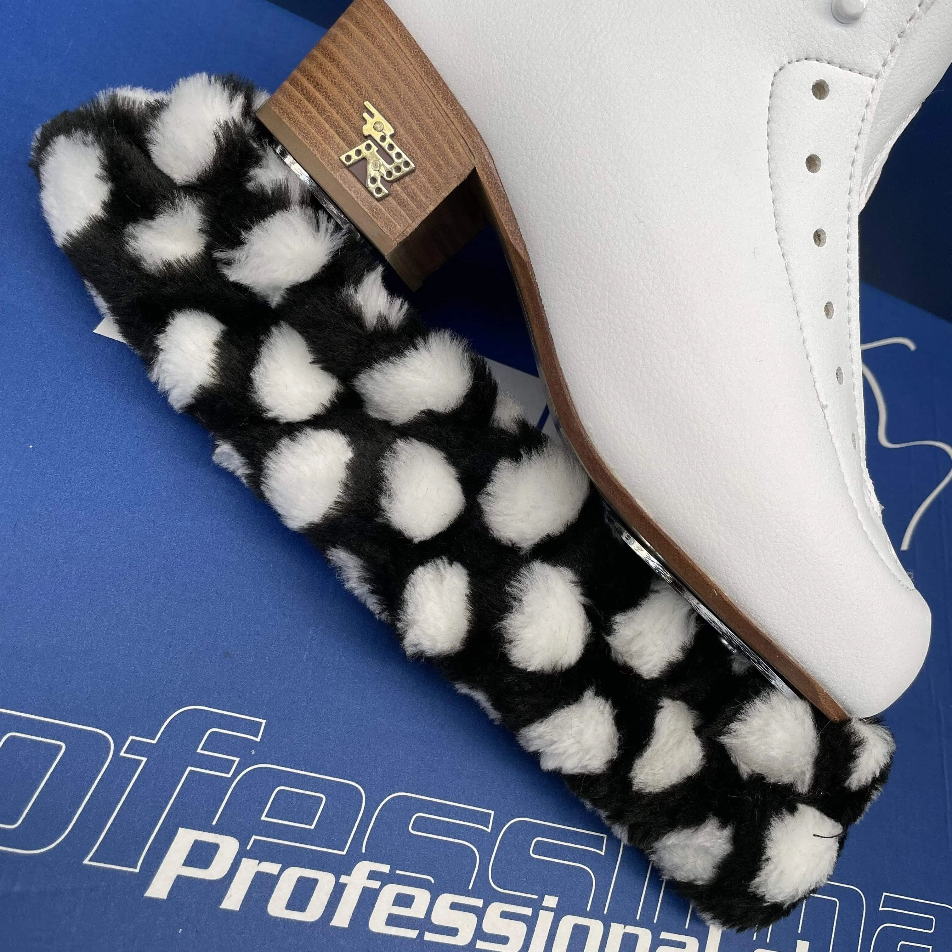 Soft Pawz Blade Guard - Fluffy