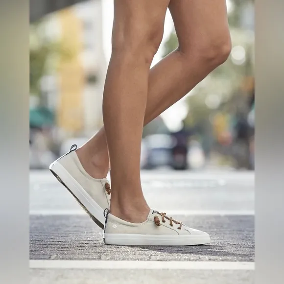 Sperry Crest Vibe Linen Oat Sneakers 7 (W)