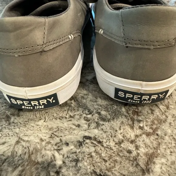 Sperry Mens Lace Up Sneakers Size 8 M Charcoal Gray Nubuck Leather STS17716