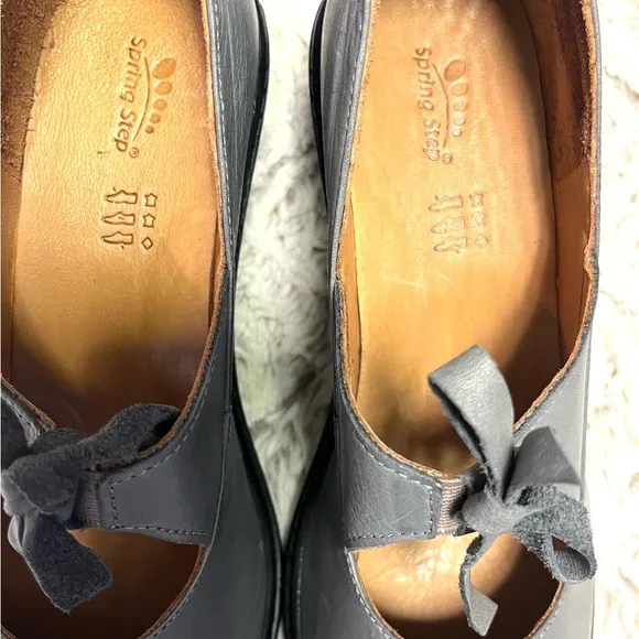Spring Step Welch Grey Leather Mary Janes Bohemian Timeless Feminine Size 10