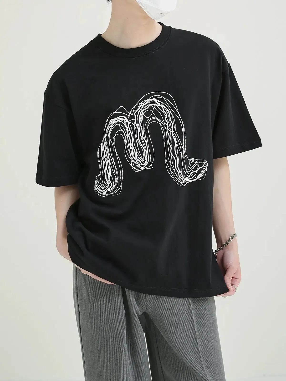 Stylish Graphic Print T-shirt