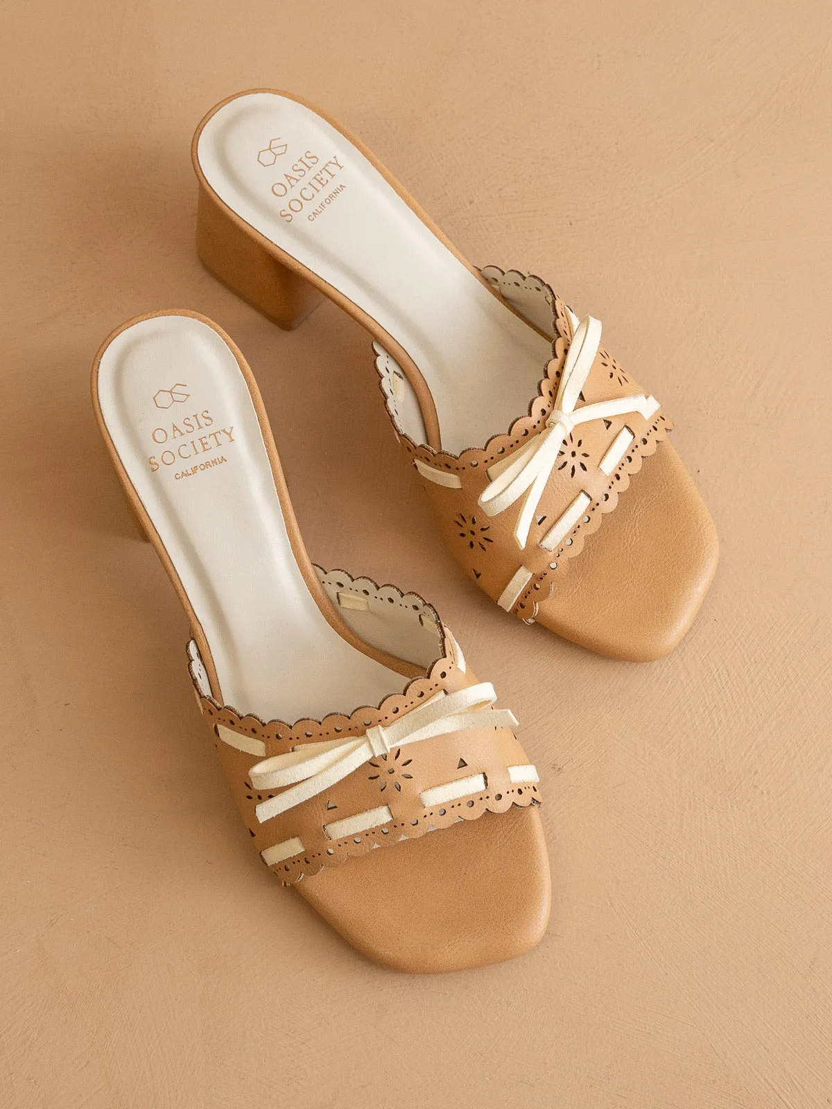 The Breda | Tan Sweet low heel sandal