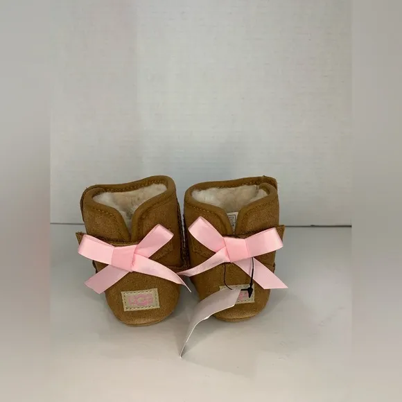 UGG Jesse Bow Boots Size 2/3