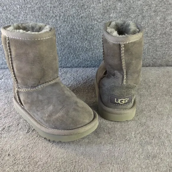 UGG Kid’s Classic Water Resistant Boots Gray Size 8 Toddler
