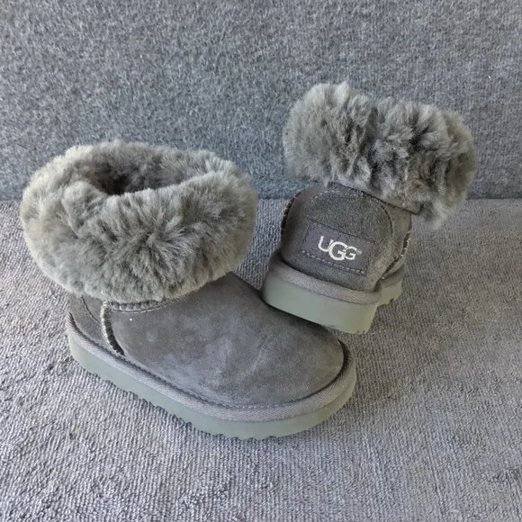 UGG Kid’s Classic Water Resistant Boots Gray Size 8 Toddler