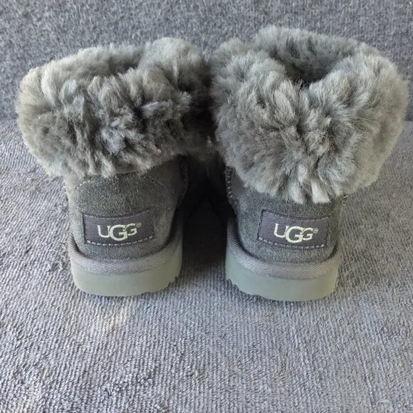 UGG Kid’s Classic Water Resistant Boots Gray Size 8 Toddler