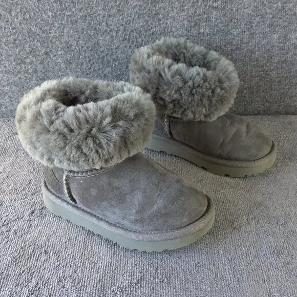 UGG Kid’s Classic Water Resistant Boots Gray Size 8 Toddler