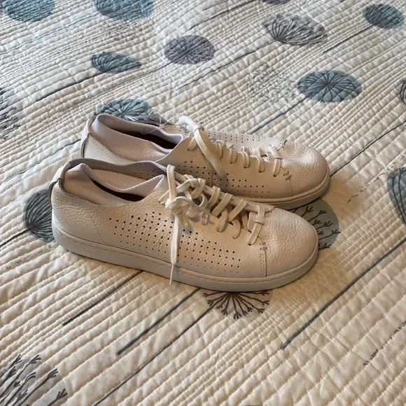 Ugg men sneakers