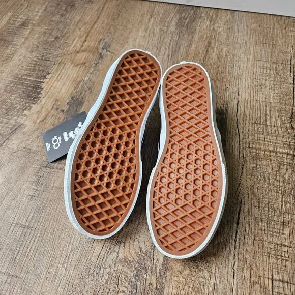 Vans Disney's 100 Stitch Slip-on Sneakers Size 2.5 (kids)