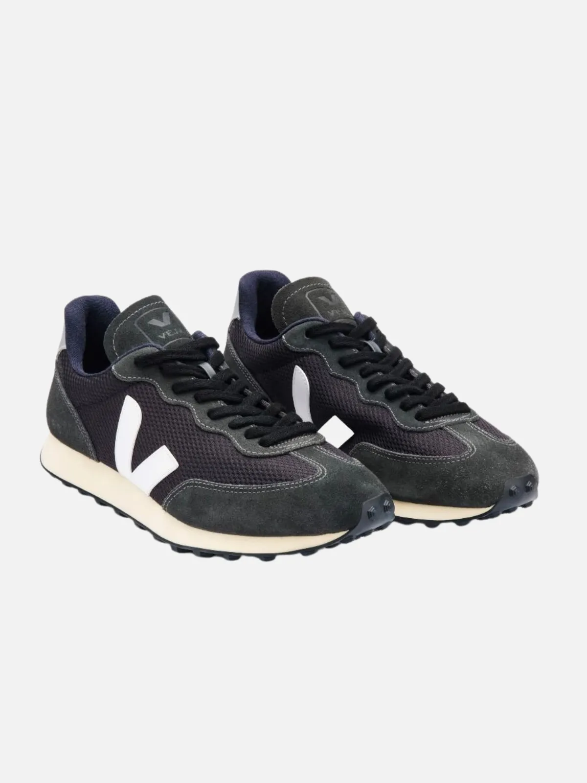 VEJA Rio Branco Alveomesh Sneaker - Black-White/Oxford Grey