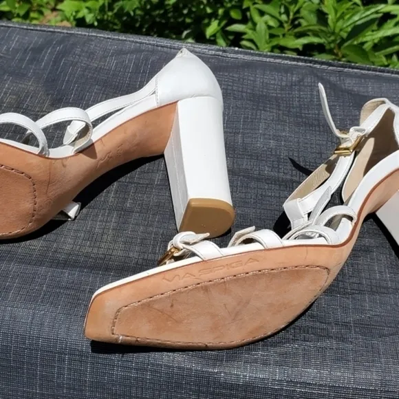 Via Spiga White sandals‎ 9.5 NWOB