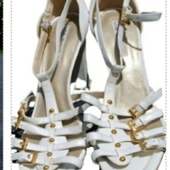 Via Spiga White sandals‎ 9.5 NWOB