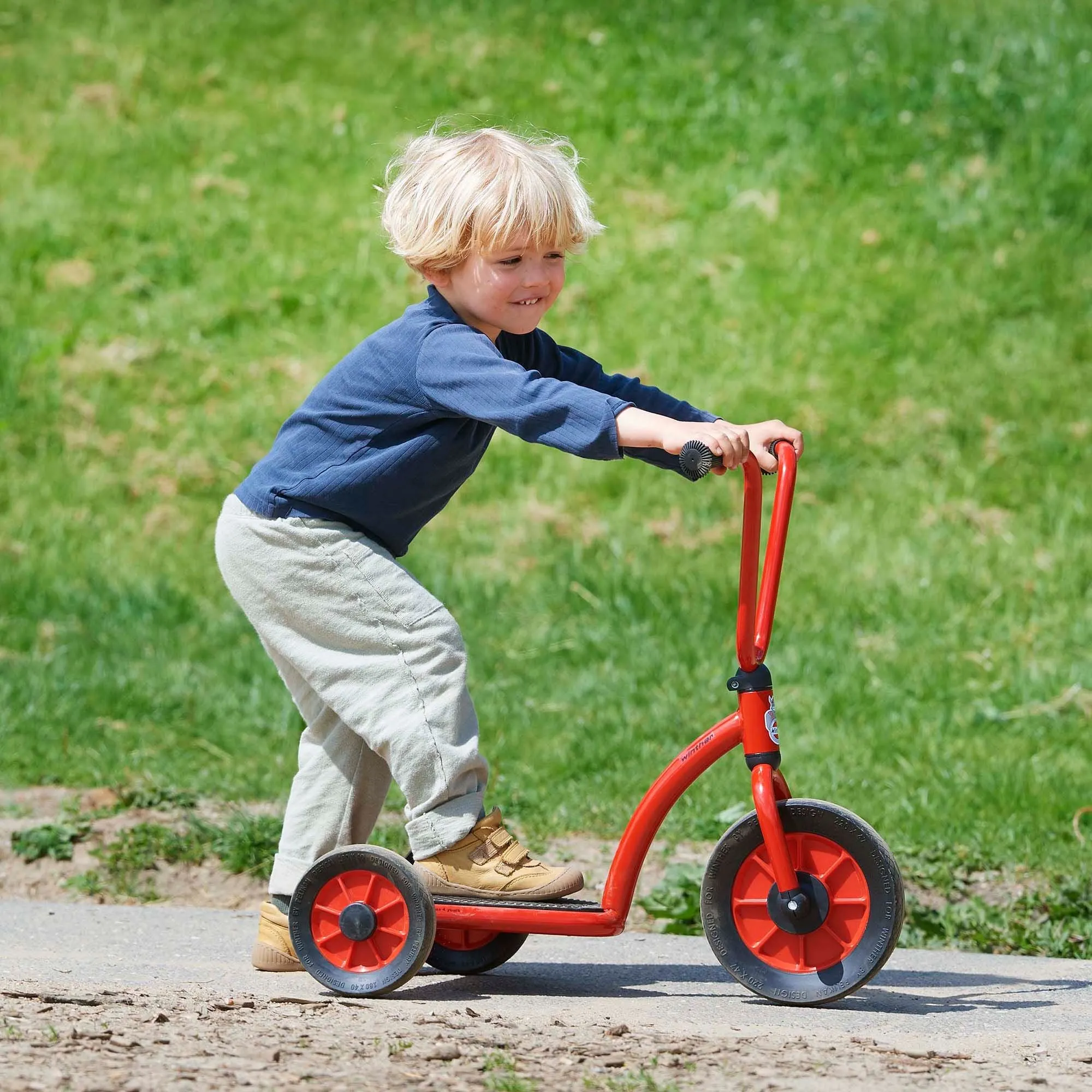 Wide Base Scooter